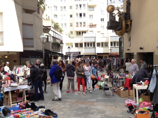 Le soleil était au rendez-vous! Les stands ont connu un vif succès pour petits et grands.