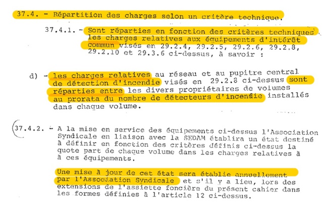 Extrait du règlement de l'ASL. Les charges sont réparties en fonction du nombre des équipements de chaque copropriété. La mise à jour doit être annuelle. Les propriétaires paient ainsi en fonction des services dont ils ont la jouissance.