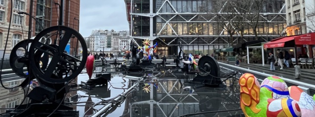 Fontaine Stravinsky ou fontaine des Automates. 1983. Jean Tinguely et Niki de Saint Phalle.
