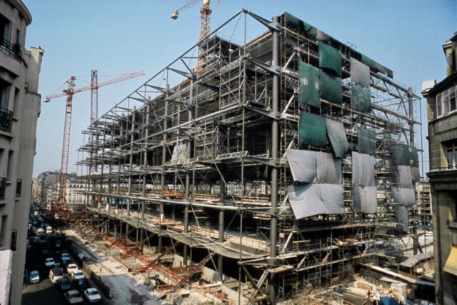 Construction du Centre Pompidou inauguré en 1977. (Photo Centre Pompidou).