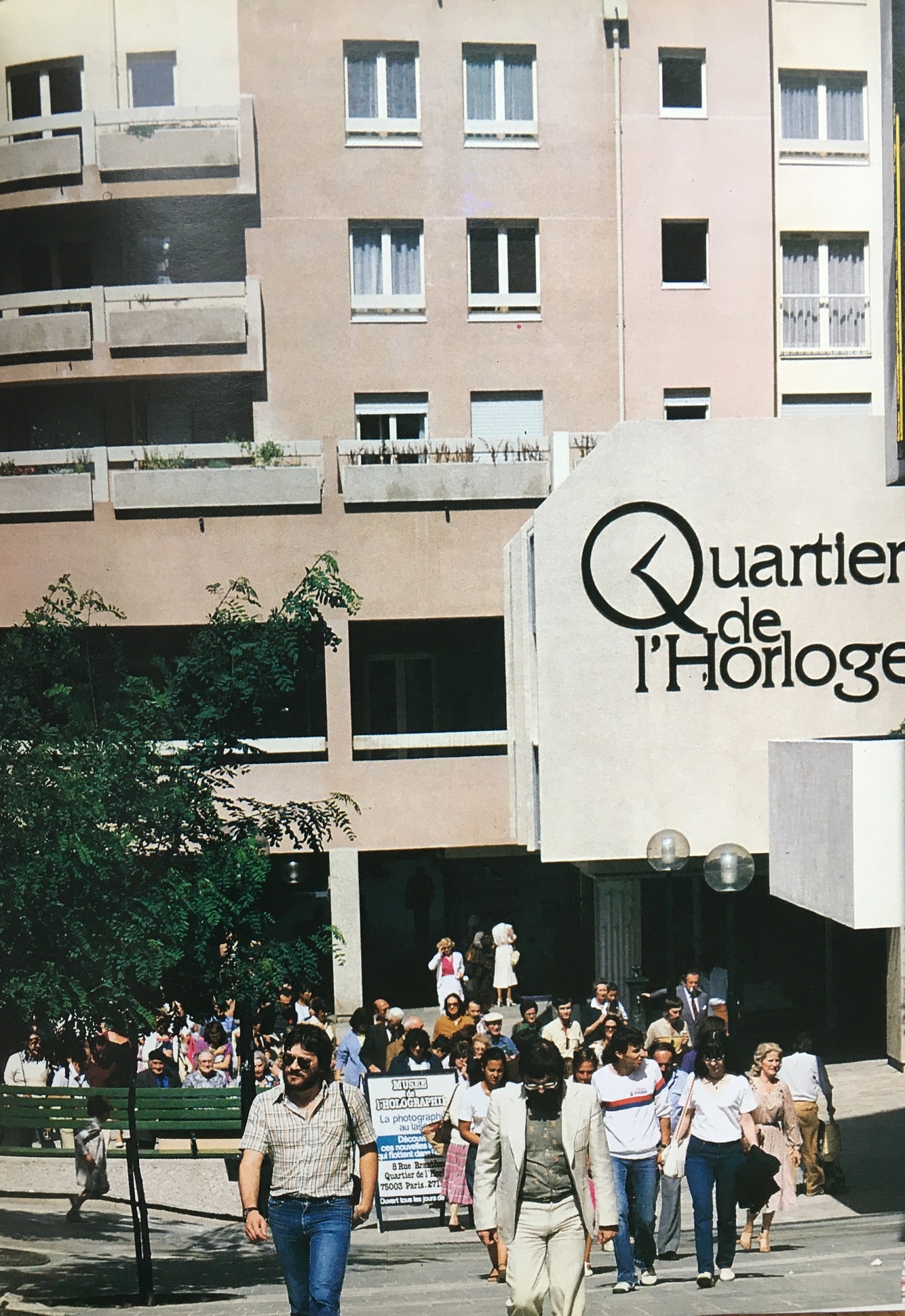 Le Quartier de l'Horloge, fin des années 80 in Les Halles, La renaissance d'un quartier 1966-1988, Christian Michel.