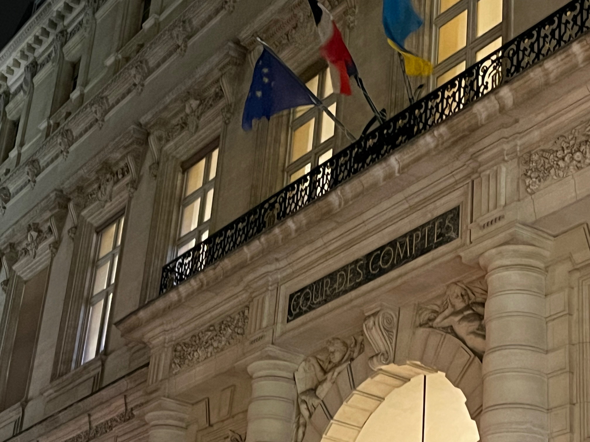 L'association syndicale libre (ASL) du Quartier de l'Horloge dispose de sa propre "Cour des comptes" : un conseil de gestion a pour mission de contrôler sa bonne gestion. L'association syndicale libre (ASL) du Quartier de l'Horloge dispose de sa propre "Cour des comptes" : un conseil de gestion a pour mission de contrôler sa bonne gestion.